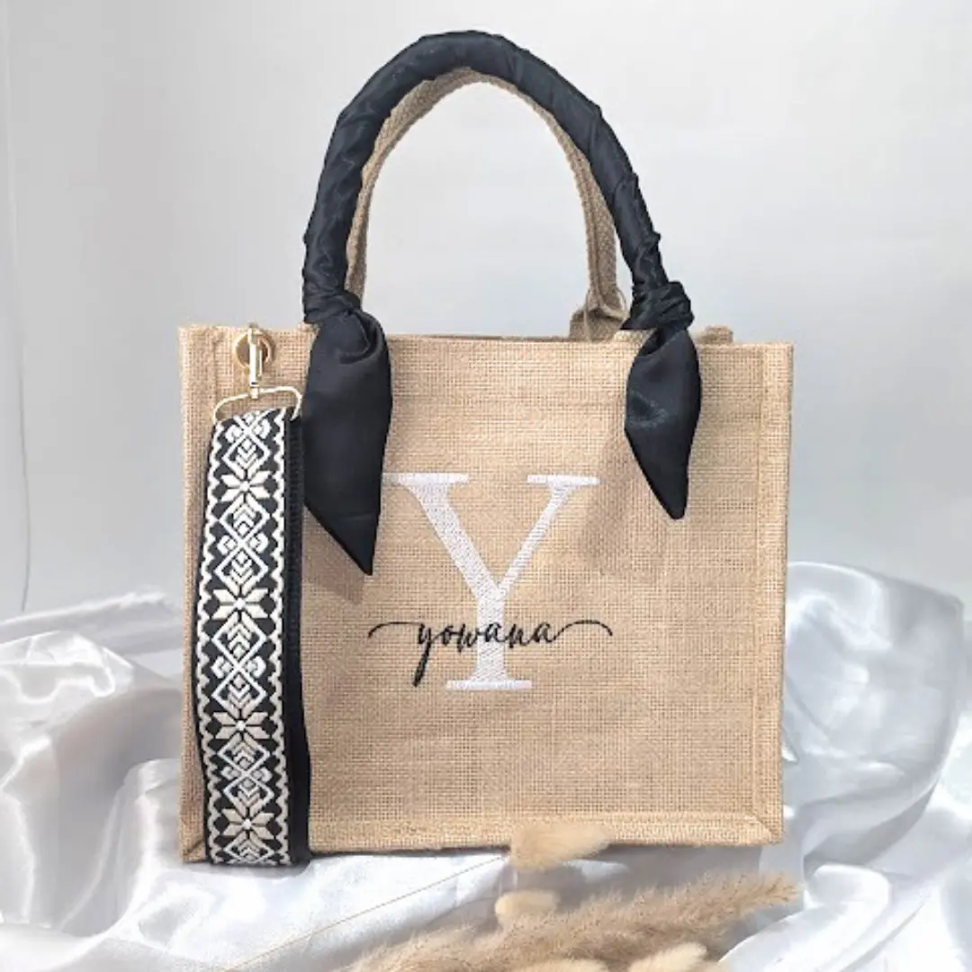 Sac en jute brodé personnalisé (1)