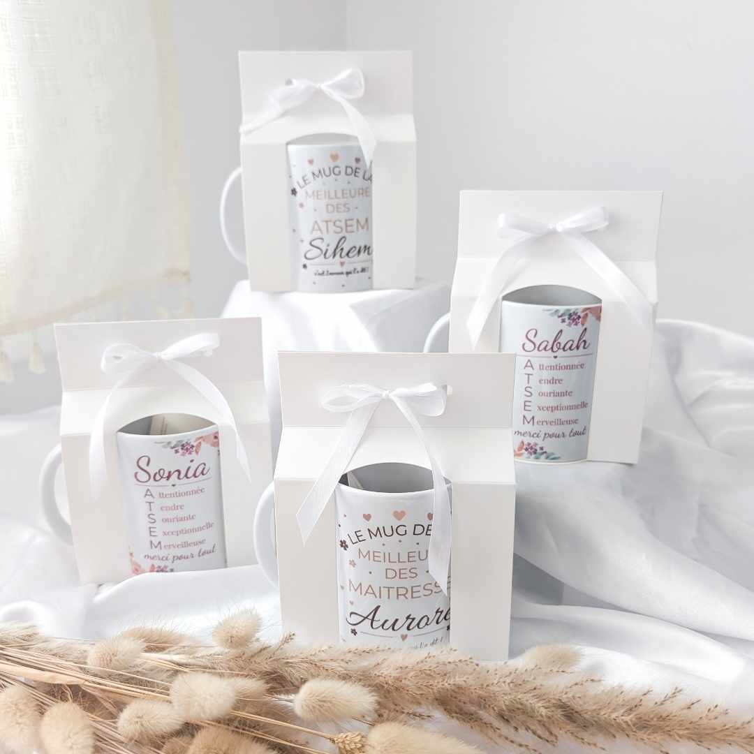 mug personnalisé pour la meilleure des maîtresses avec leur prénoms