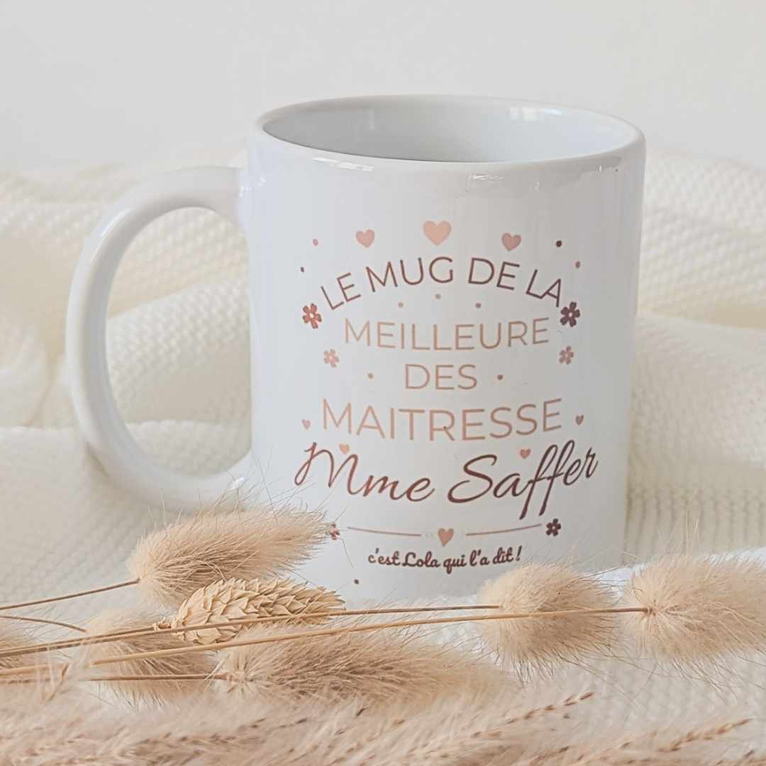 mug personnalisé pour la meilleure des maîtresses avec leur prénoms