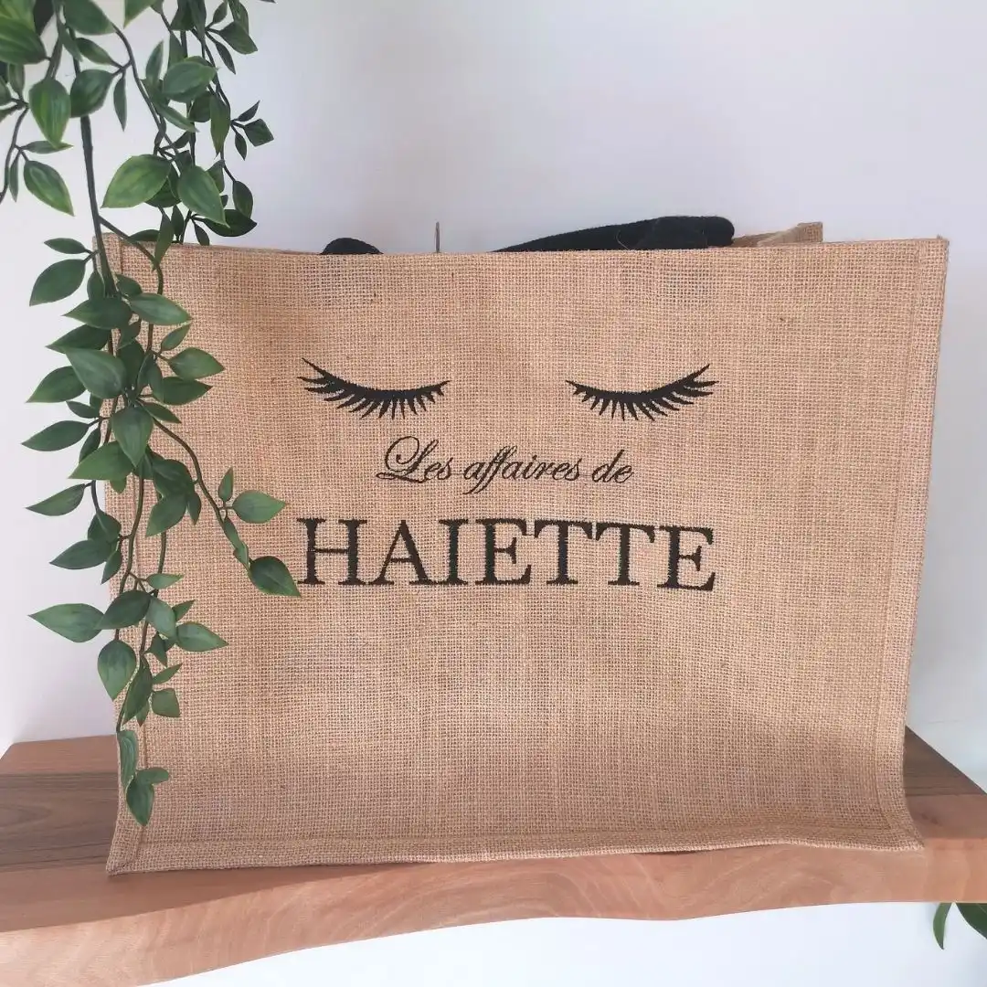 sac en jute personnalisé avec broderie cil noir inscription les affaires de haiette