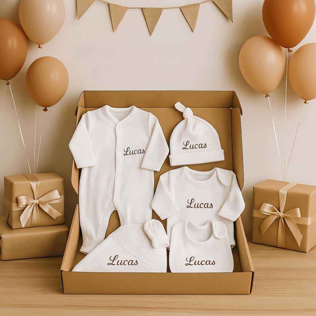 Tenues de naissance