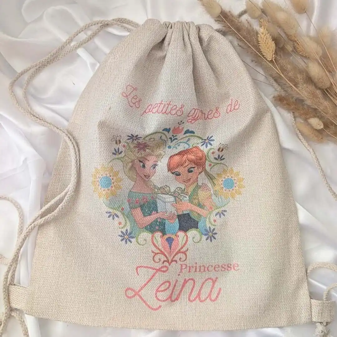 sac en tissu personnalisé (2) (1) sac en tissus pour enfant personnalisé avec écrit "les petites affaire de princesse Zeina"