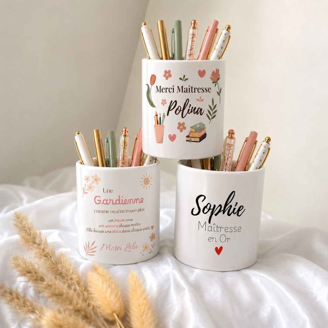pot à stylo en céramique personnalisé pour maitresse laure comme cadeau de fin d'année